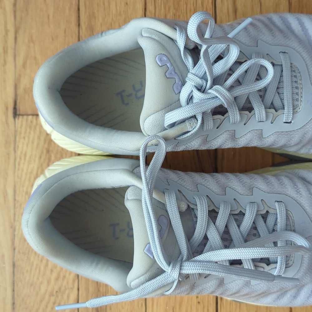 R.A.D R-1 Running Sneaker - Picture 3 of 5